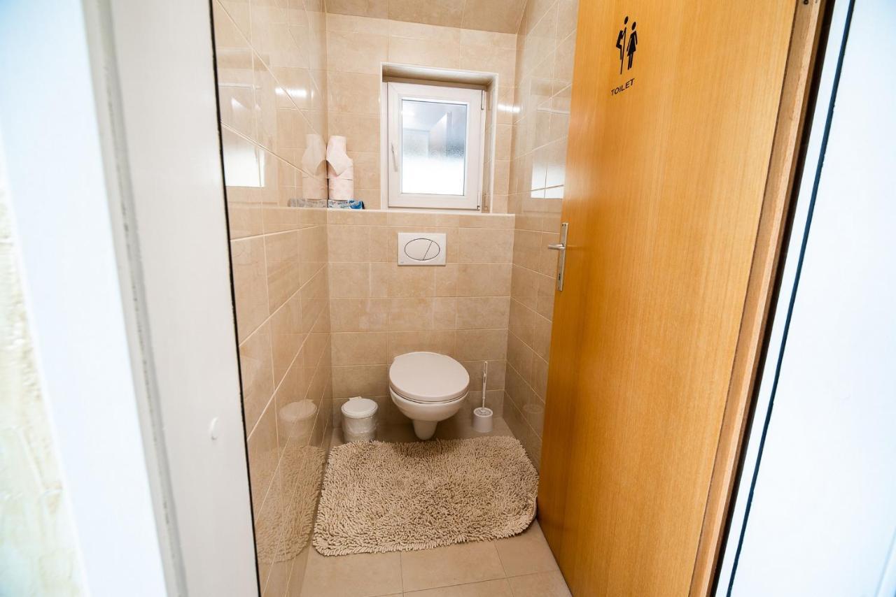 Apartment Carmen Брезье Экстерьер фото